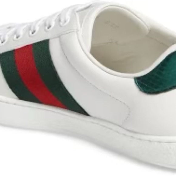 Men’s Authentic Gucci Leather sneakers - Picture 9 of 15